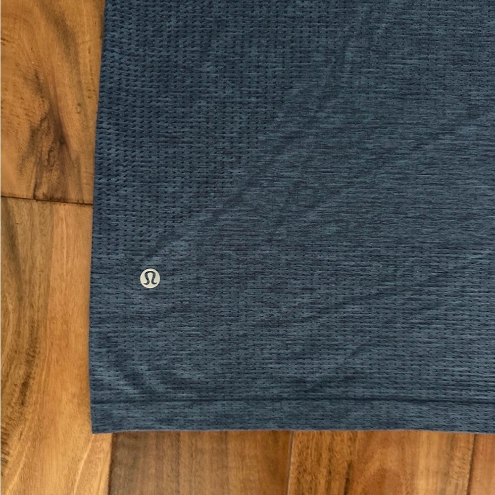 Lululemon Metal Vent Tech Polo Shirt Blue Heathered Men’s Large - Picture 7 of 8